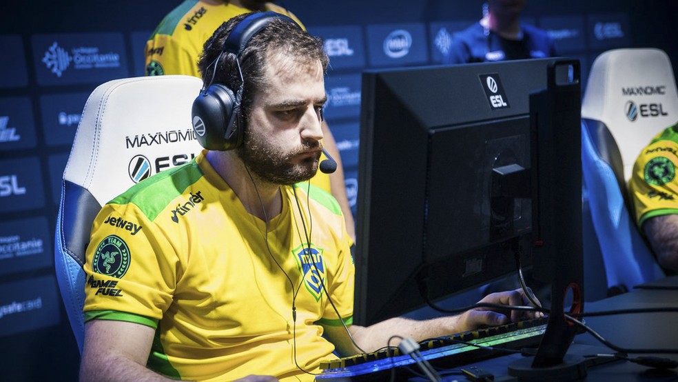 CS:GO: FalleN distribuirá autógrafos na oNe Academy