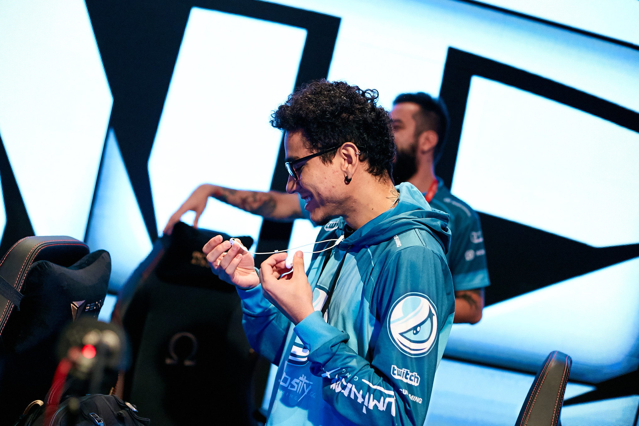 CS:GO: Luminosity consulta equipes e estuda negociar HEN1