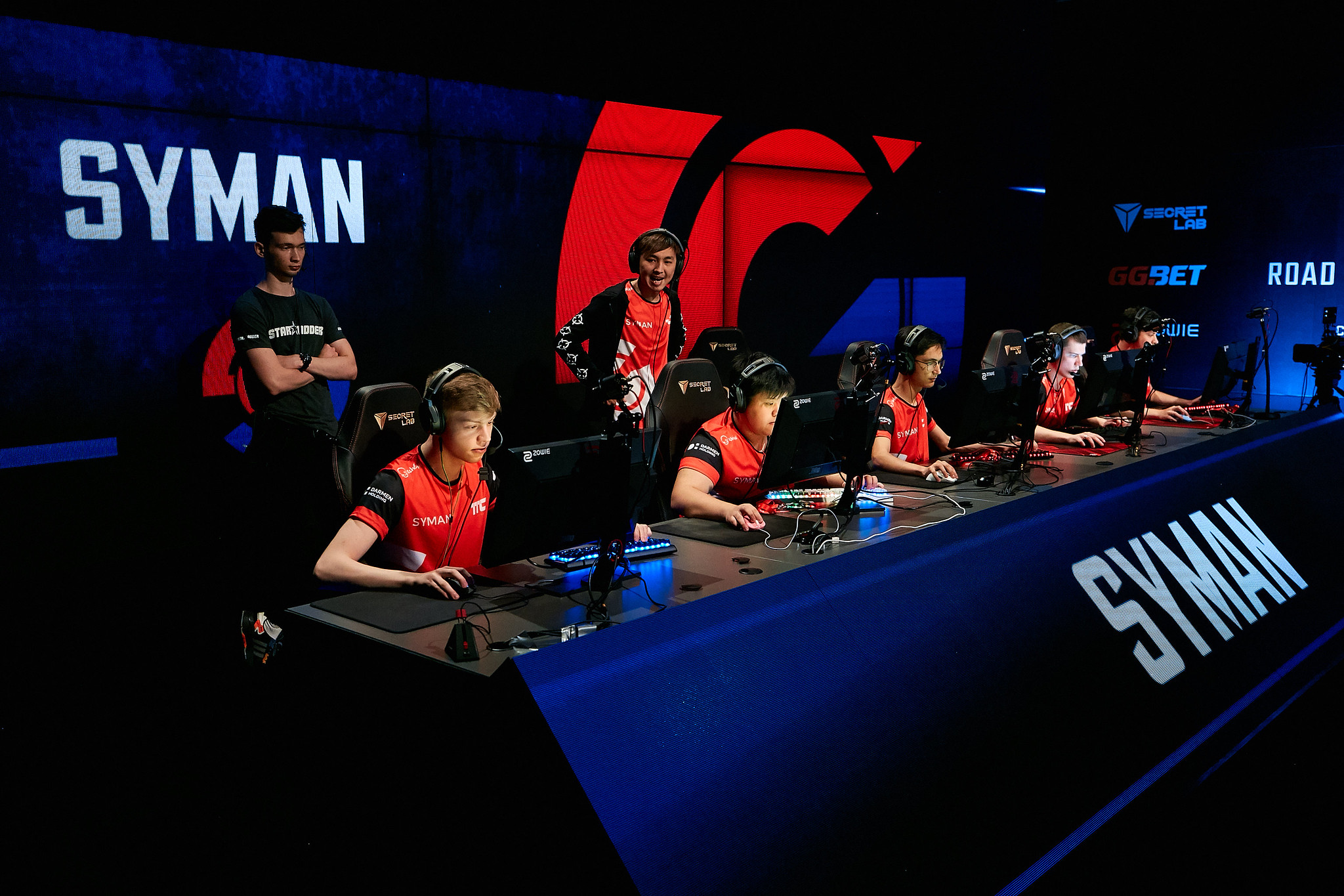 CS:GO: Valve aprova revisão do caso e Syman continuará com logo