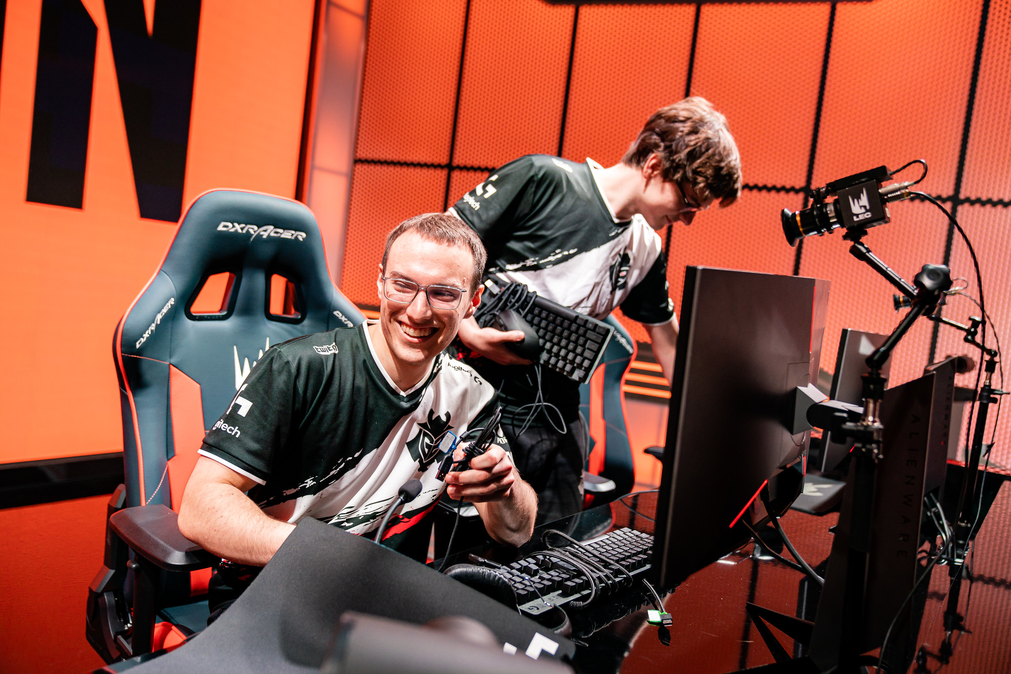 LoL: Perkz lança desafio de fazer stream por 24 horas antes de partida pela LEC