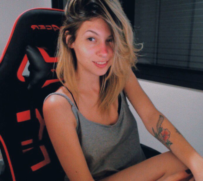 CS:GO: Por empréstimo de conta, gdbriella é banida de ligas da Gamers Club