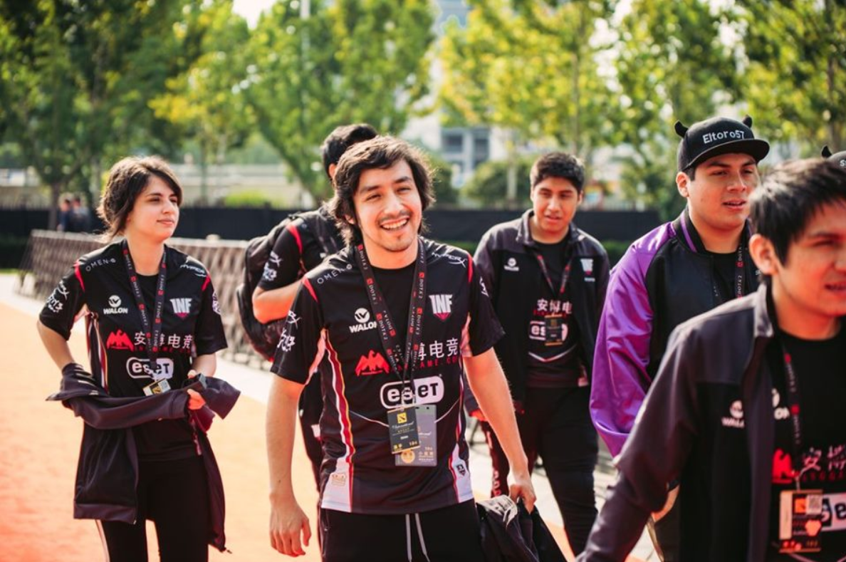 Dota 2: Infamous garante top 8 e já faz melhor campanha sul-americana na história do TI