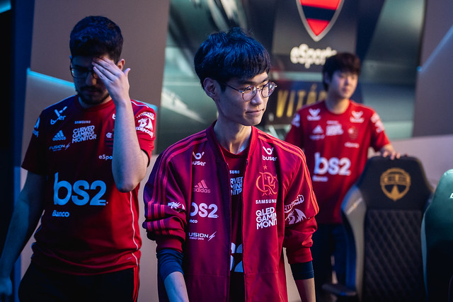 LoL: Campeão pelo Flamengo, Shrimp anuncia estar Free Agent