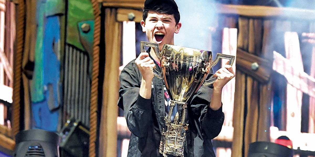 Título mundial do Bugha é imortalizado no Fortnite