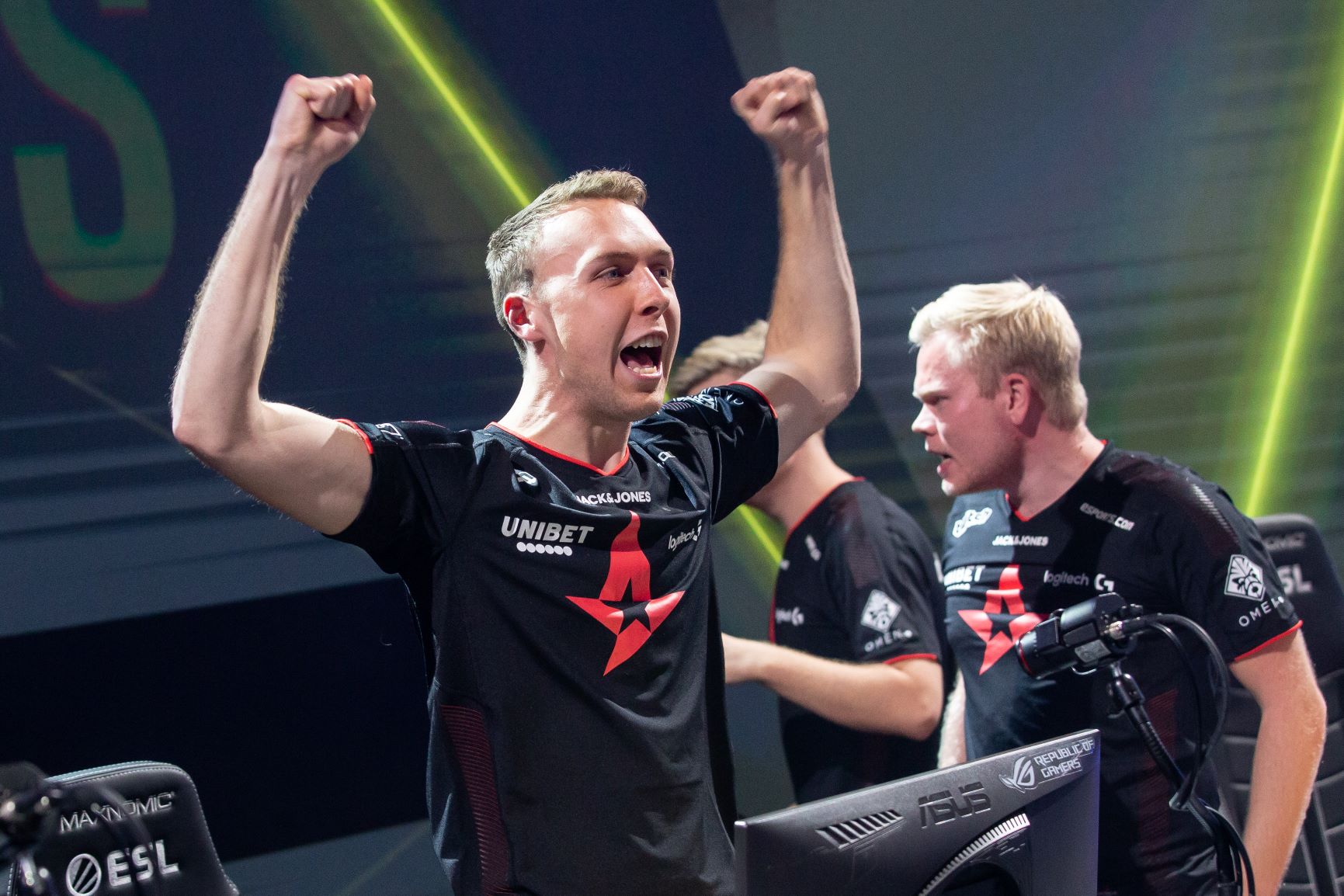 CS2: gla1ve deixa oficialmente Astralis