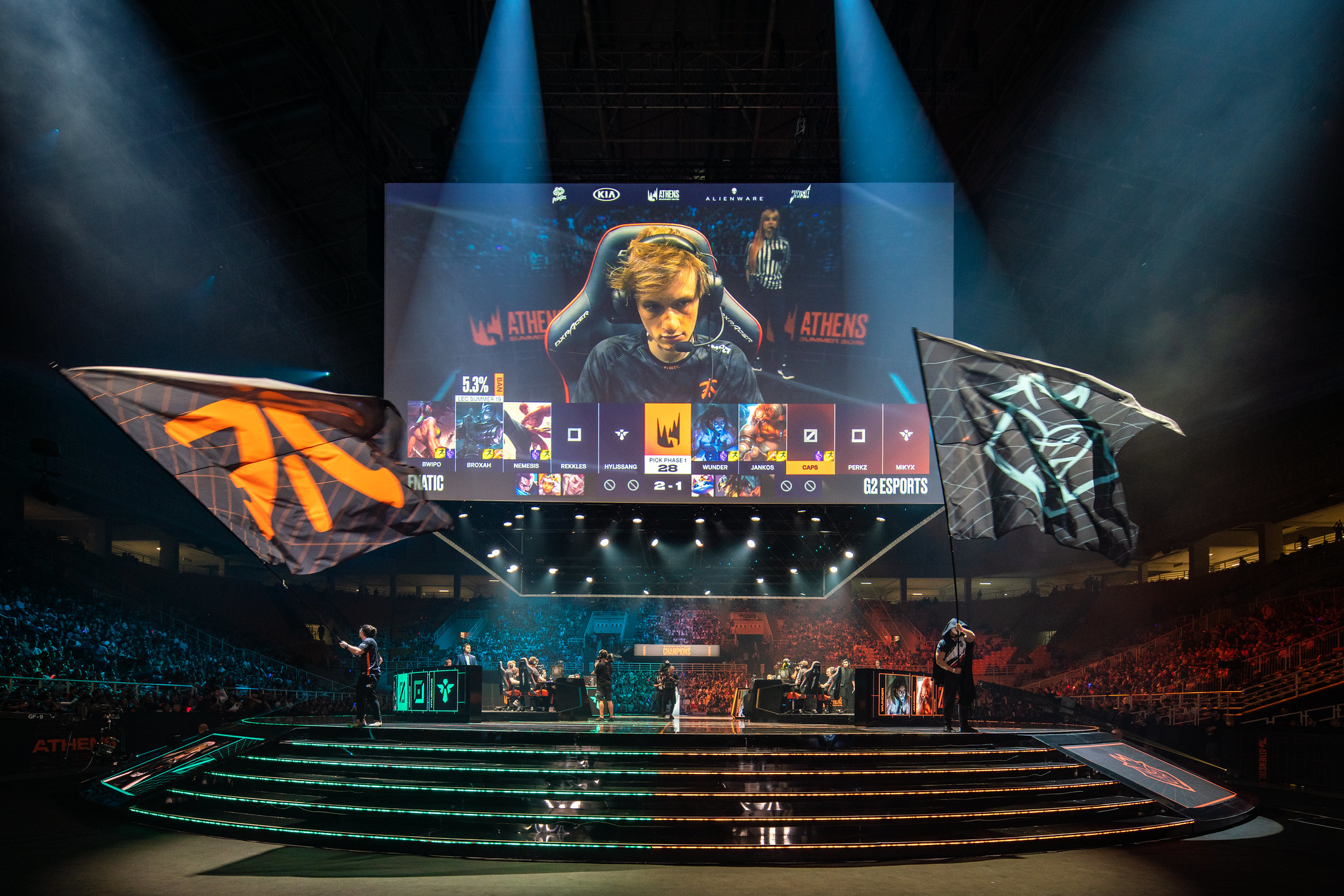 LoL: Final da LEC 2019 tem pico de 842 mil espectadores de acordo com site