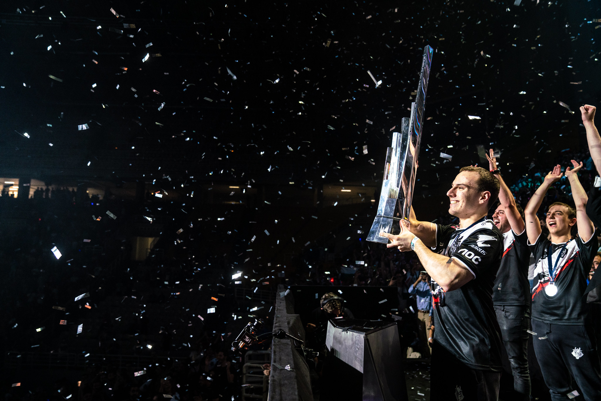 LoL: Perkz se torna o jogador com mais títulos na liga europeia