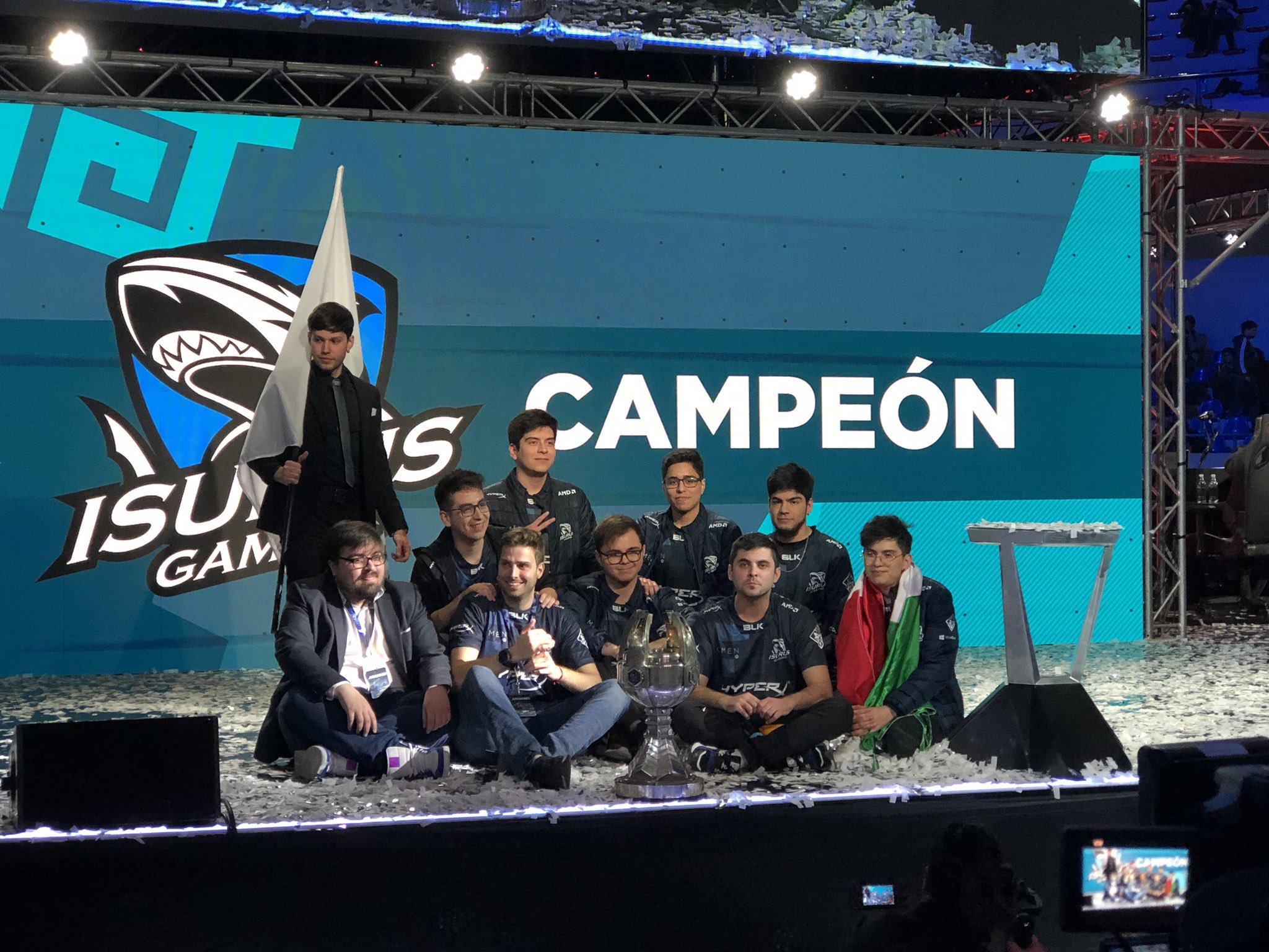 LoL: Isurus vai para a Coreia do Sul fazer bootcamp antes do Mundial