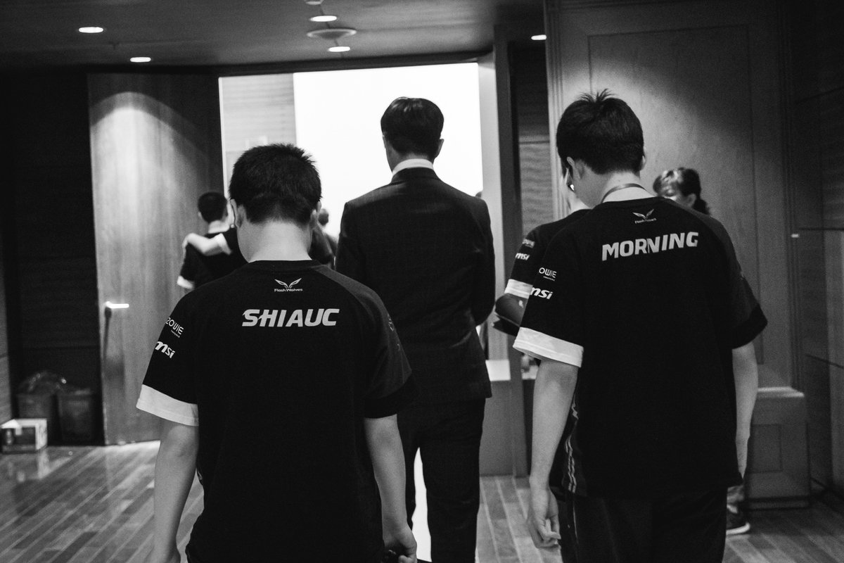 LoL: Flash Wolves fica fora do mundial pela primeira vez em 5 anos