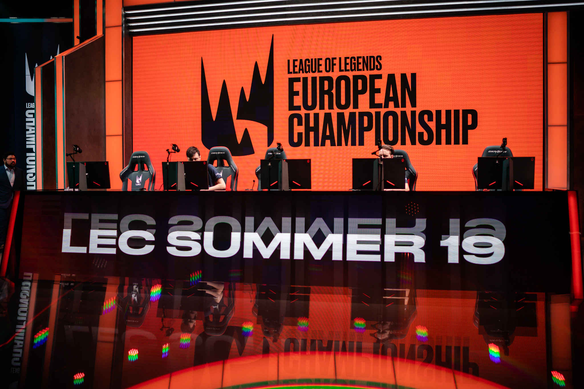 LoL: Média salarial da LEC ultrapassa 1 milhão de reais; confira valores