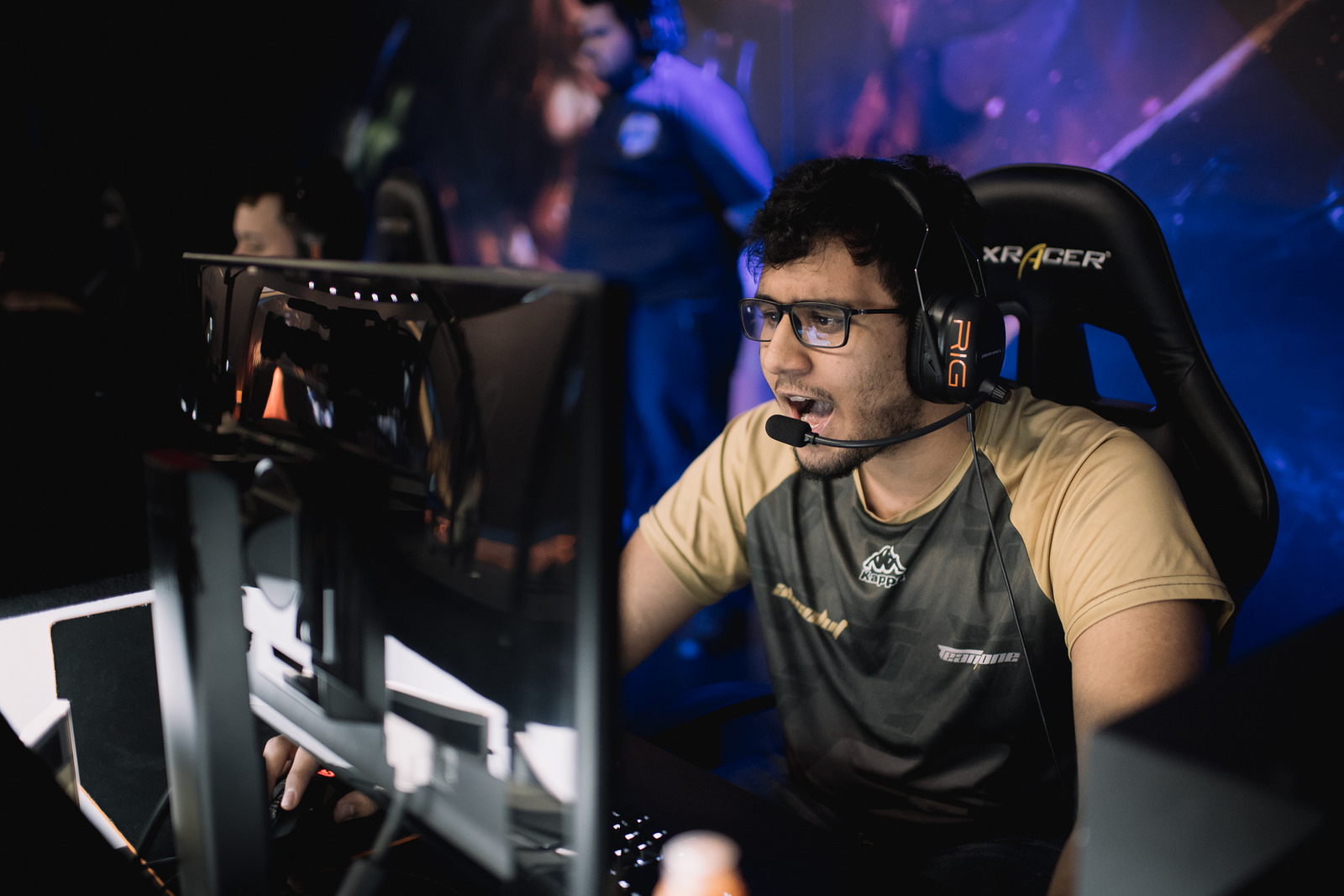 LoL: Seguindo tendência nacional, Absolut e JoJo farão bootcamp na Coreia