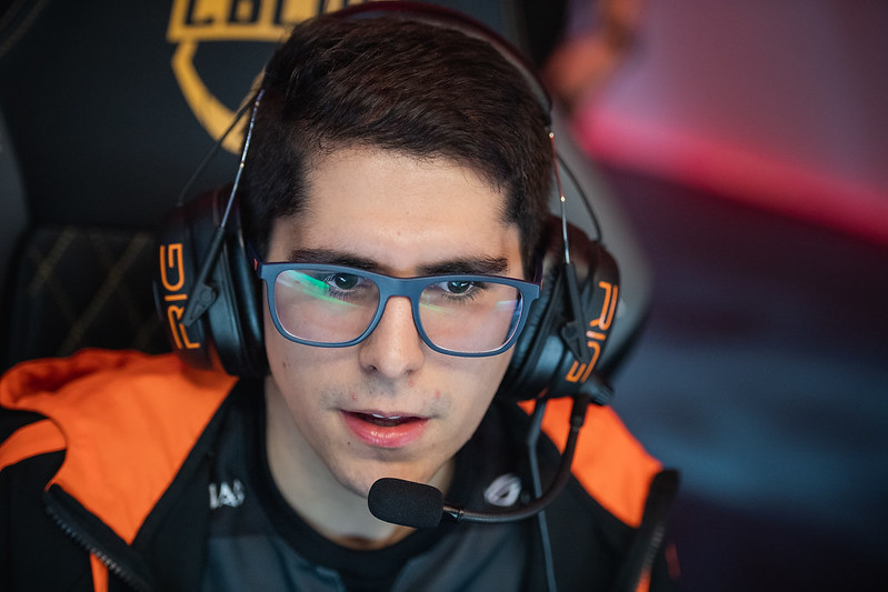 LoL: Uppercut anuncia saída de LeChase