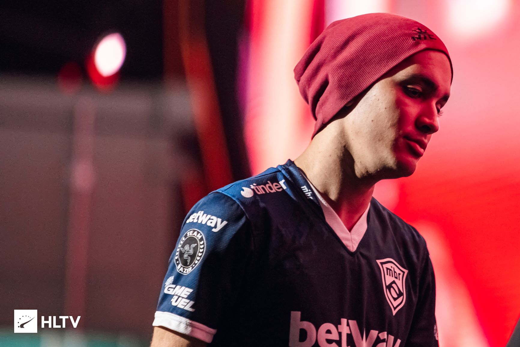 CS:GO: “Meu filho é o saco de pancadas do time”, diz mãe de TACO