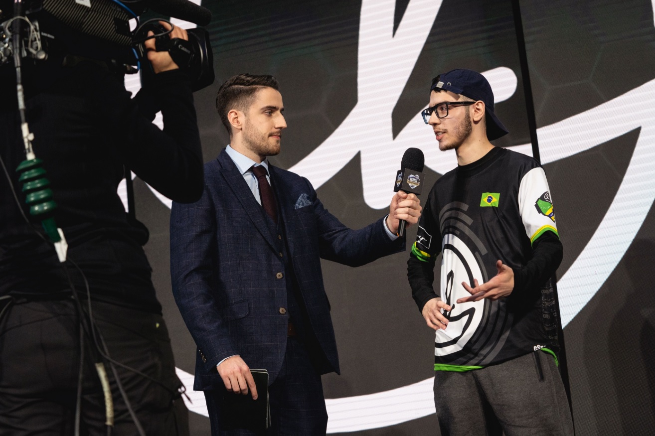 Lowkey se despede de elencos brasileiros por estar enfrentando problemas financeiros