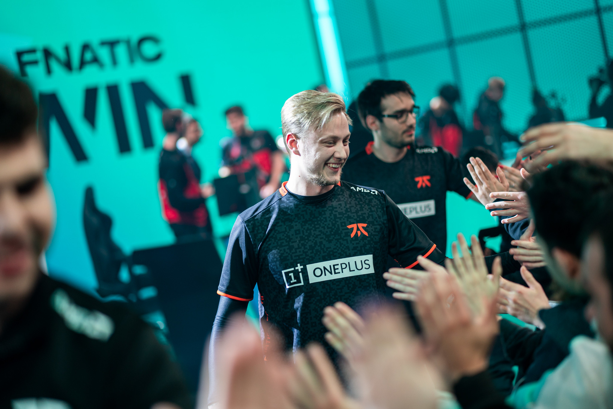 LoL: Fnatic vence Misfits em menos de 20 minutos na LEC 2020