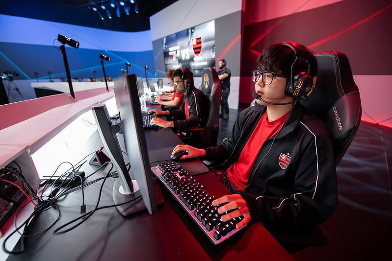 LoL: Após vitória na estreia, Djoko comenta Flamengo em 2020