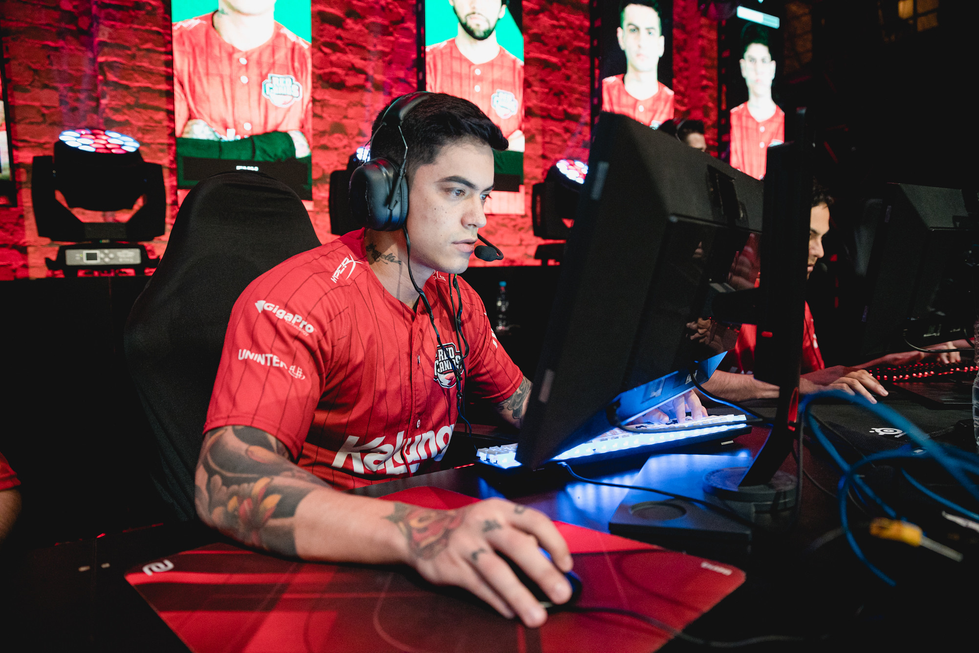 CS:GO: W7M e Red Canids são os finalistas do CLUTCH