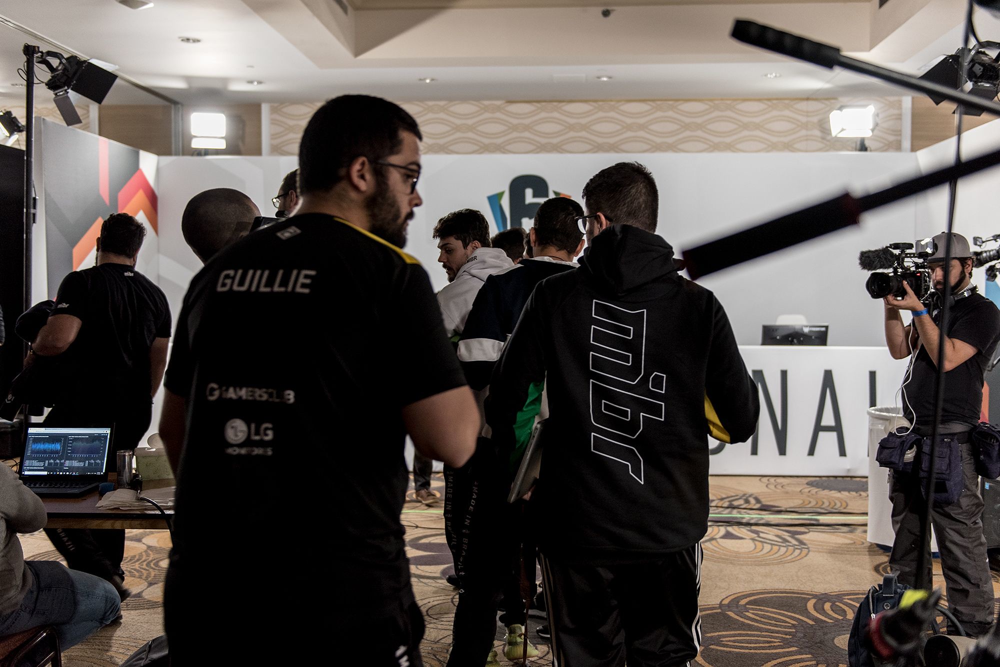 BR6: MIBR se impõe, vence Liquid e é campeã