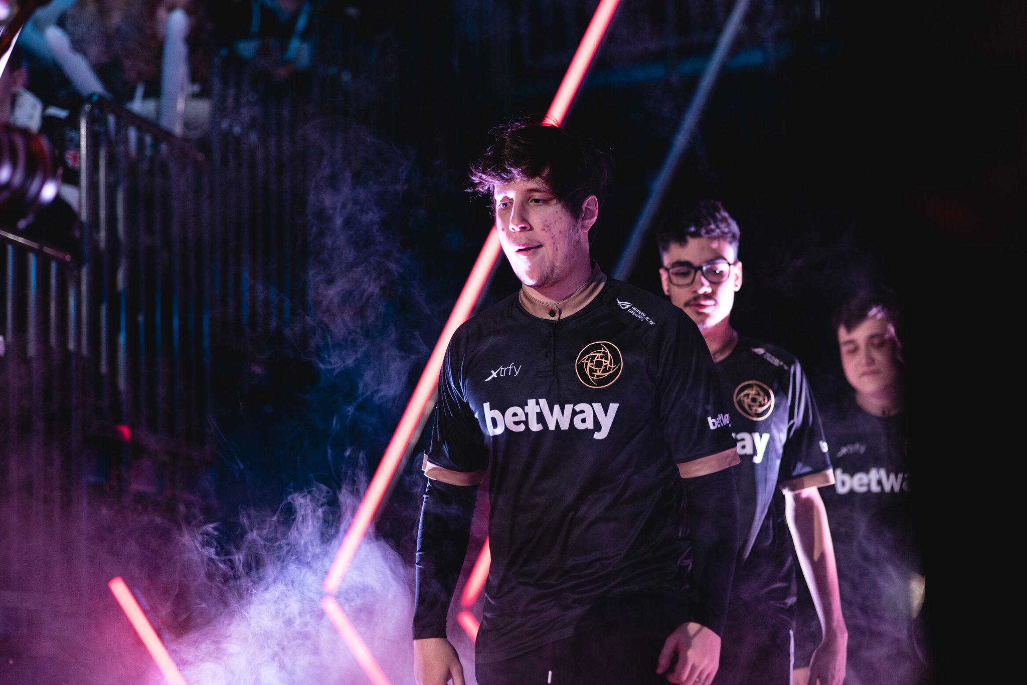 R6: NiP sofre derrota na final do Six Invitational