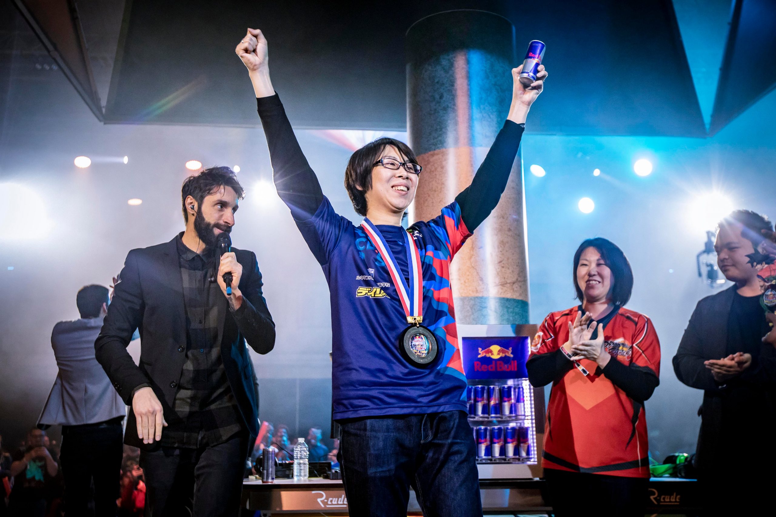 GO1 vence o Mundial de Dragon Ball FighterZ