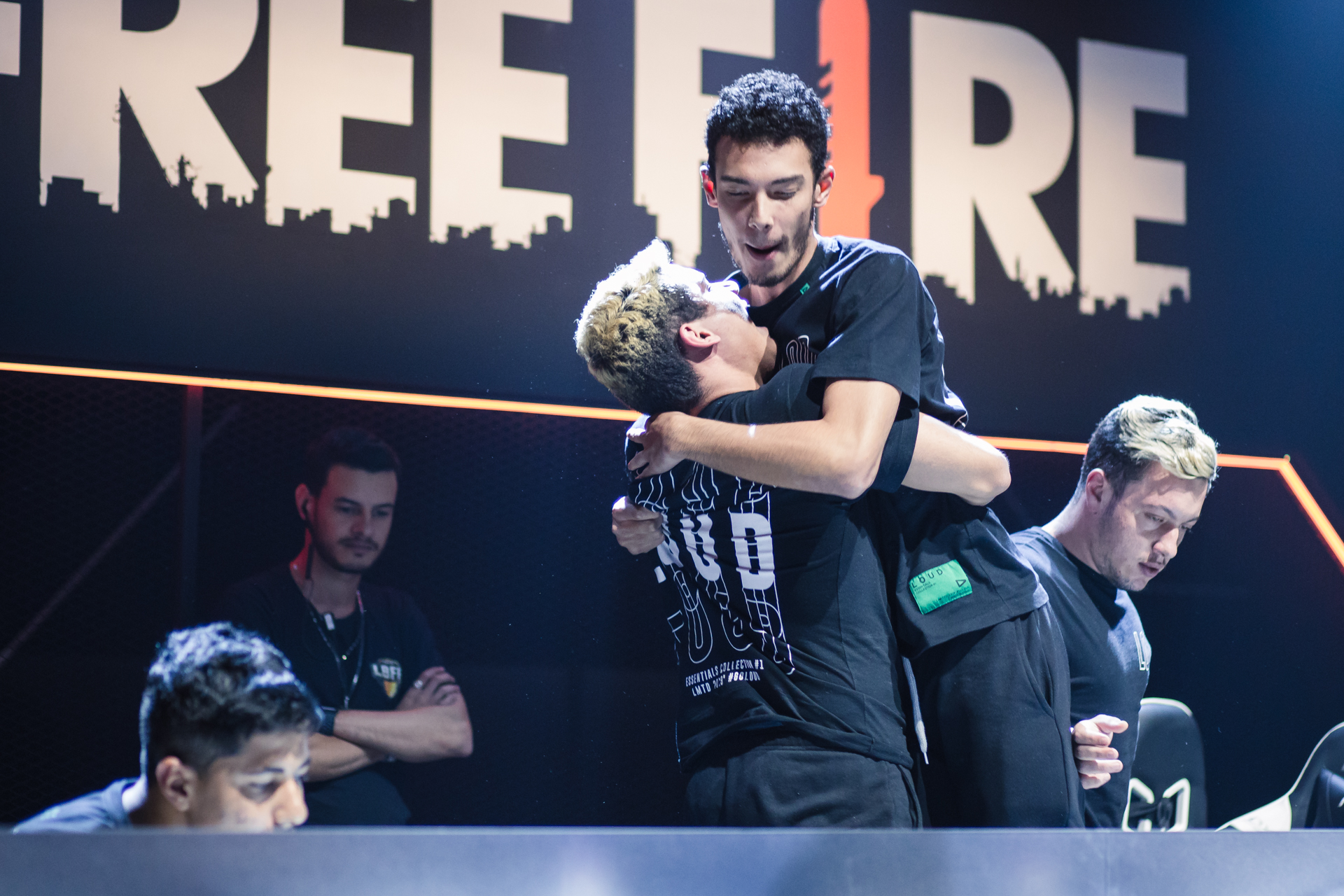 Free Fire: Com 2 booyahs, LOUD encosta na liderança da LBFF