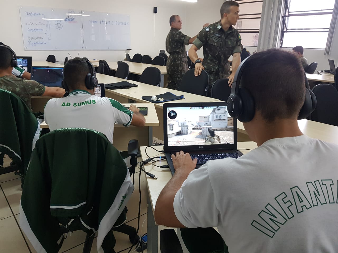 CS:GO: Exército Brasileiro divulga competição de Counter-Strike entre cadetes