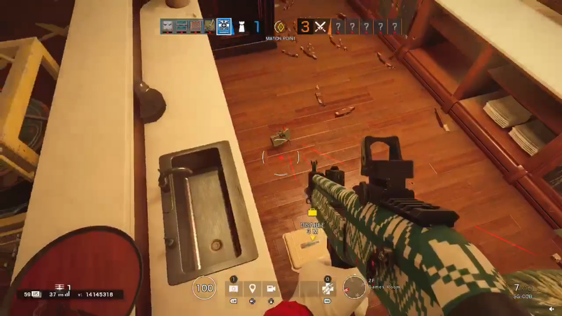 R6: Jogador consegue efetuar o defuse mais perigoso da história