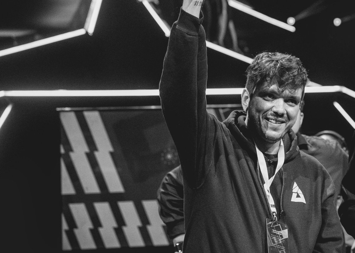 Gaules dá início a divulgação de streamers negros durante o mês de junho