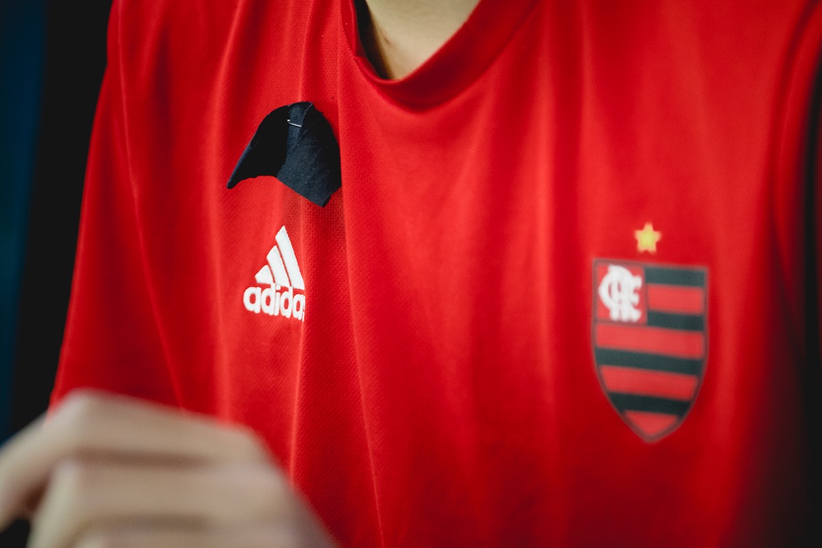 LoL: CEO do Flamengo pede desculpas por tweet após derrota do time