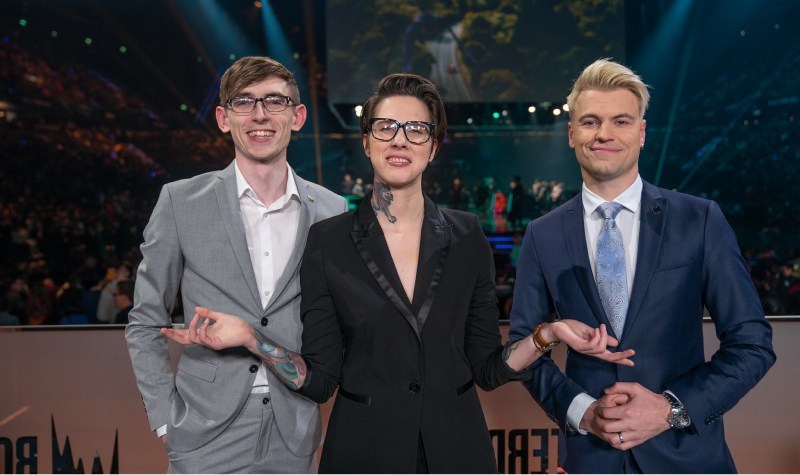 LoL: Casters da LEC se recusaram a ir ao ar caso a parceria com a NEOM fosse mantida