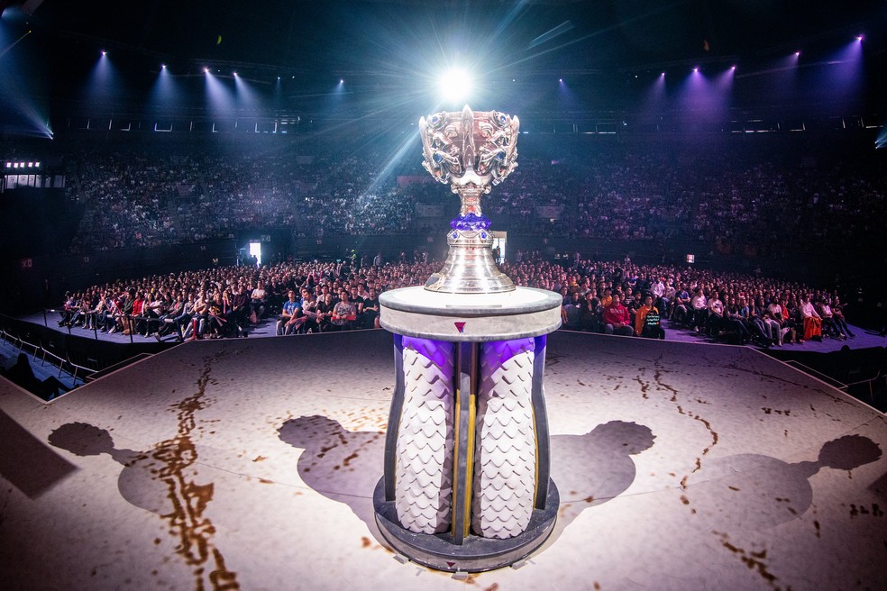 Worlds 2020: Como linkar sua conta do LoL no YouTube e receber drops do Mundial
