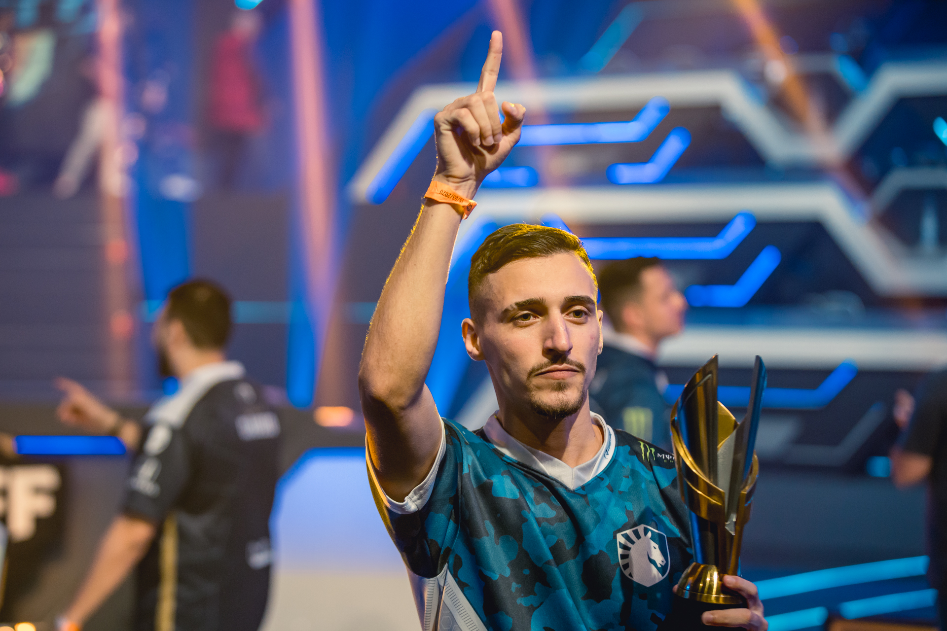 Free Fire: Raposo é anunciado como novo jogador da NewX Gaming