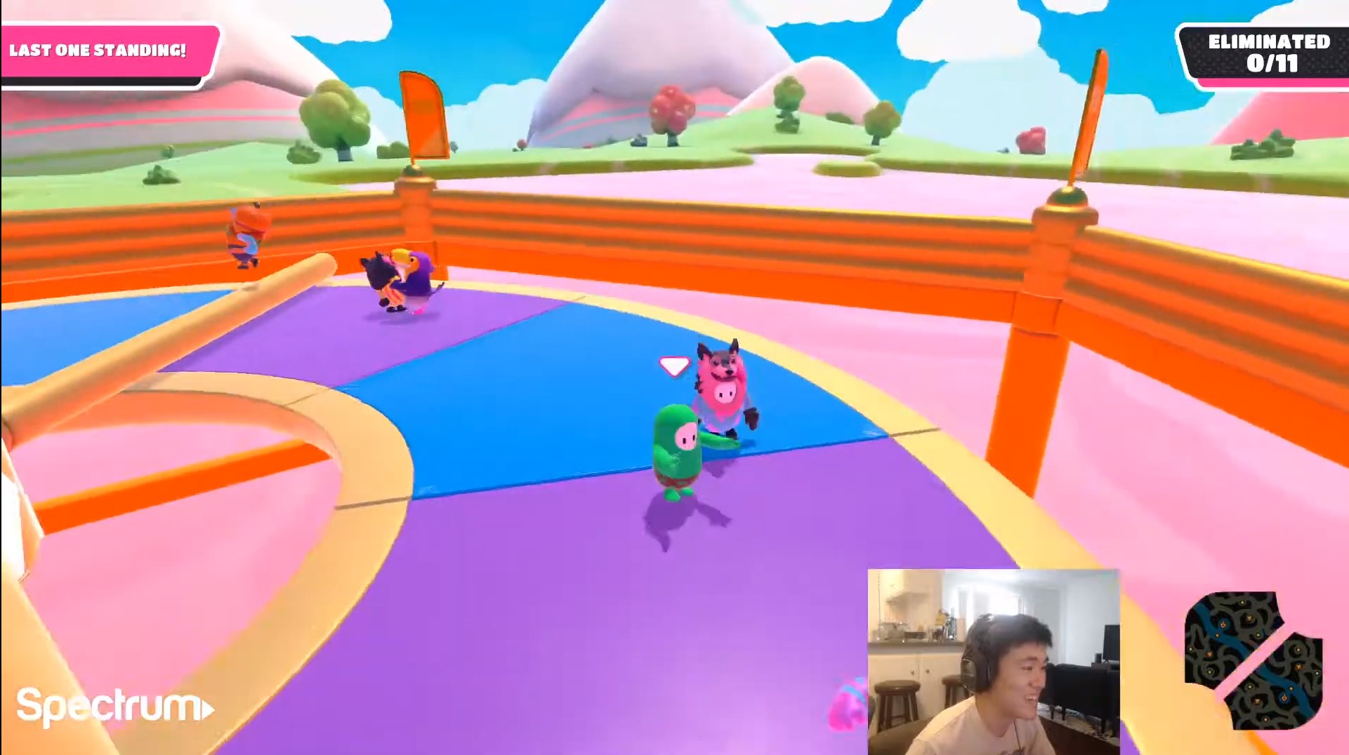 LoL: Pobelter viraliza jogando Fall Guys e LoL ao mesmo tempo