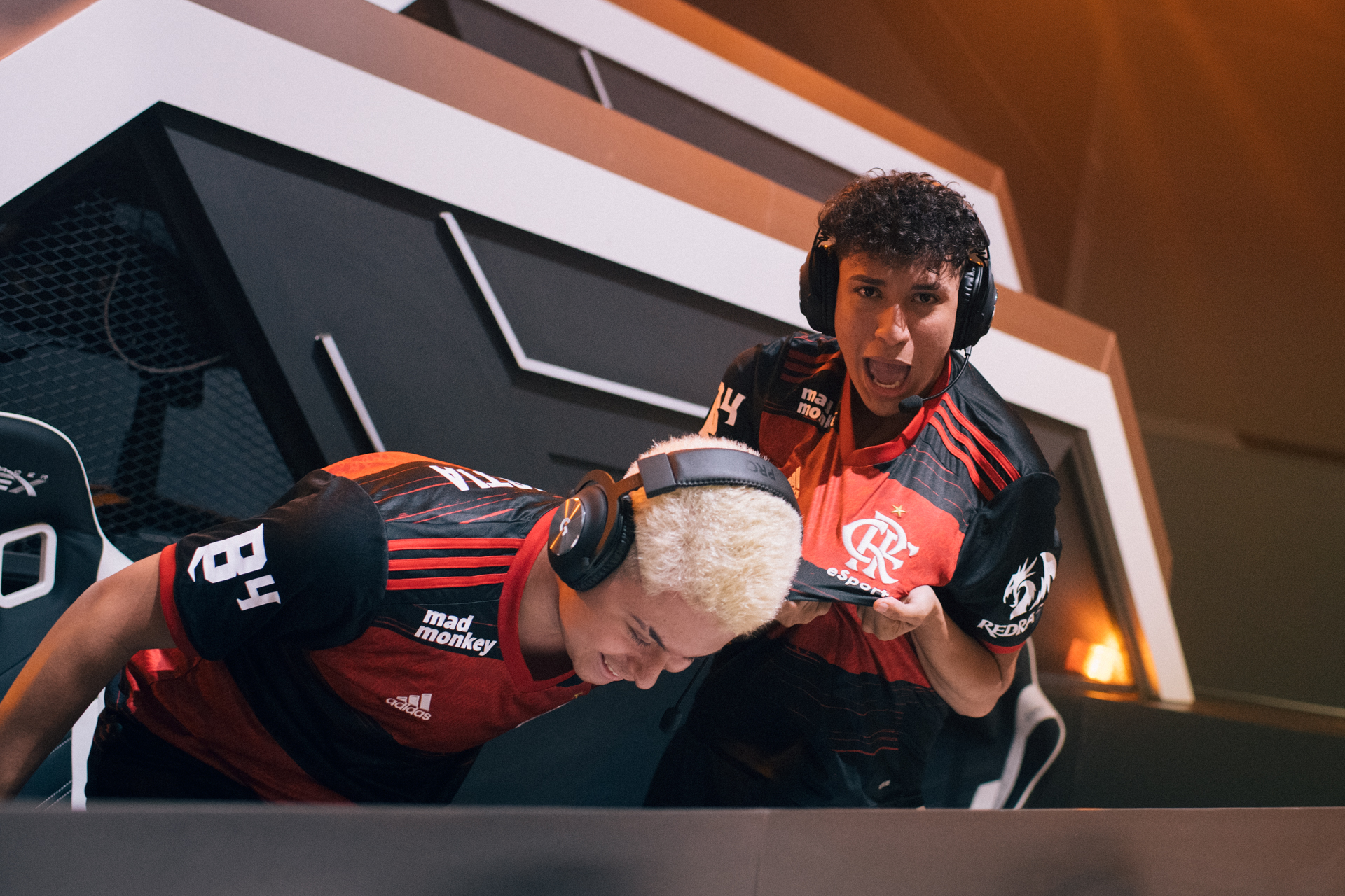 LBFF: Com direito a dobradinha, Flamengo recupera a liderança da competição