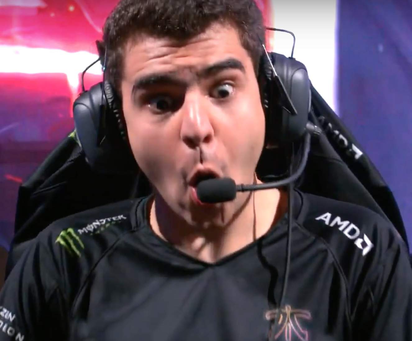 Worlds 2020: Bwipo é o primeiro estrangeiro a entrar no top 100 do Super Servidor