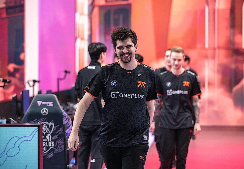 Worlds 2020: Bwipo comenta popularidade após reações durante as partidas viralizarem