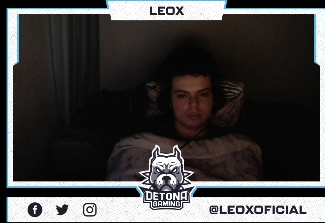 Leox, que esqueceu stream aberta, comenta noite cômica: “Tinha mais de 900 ligações”