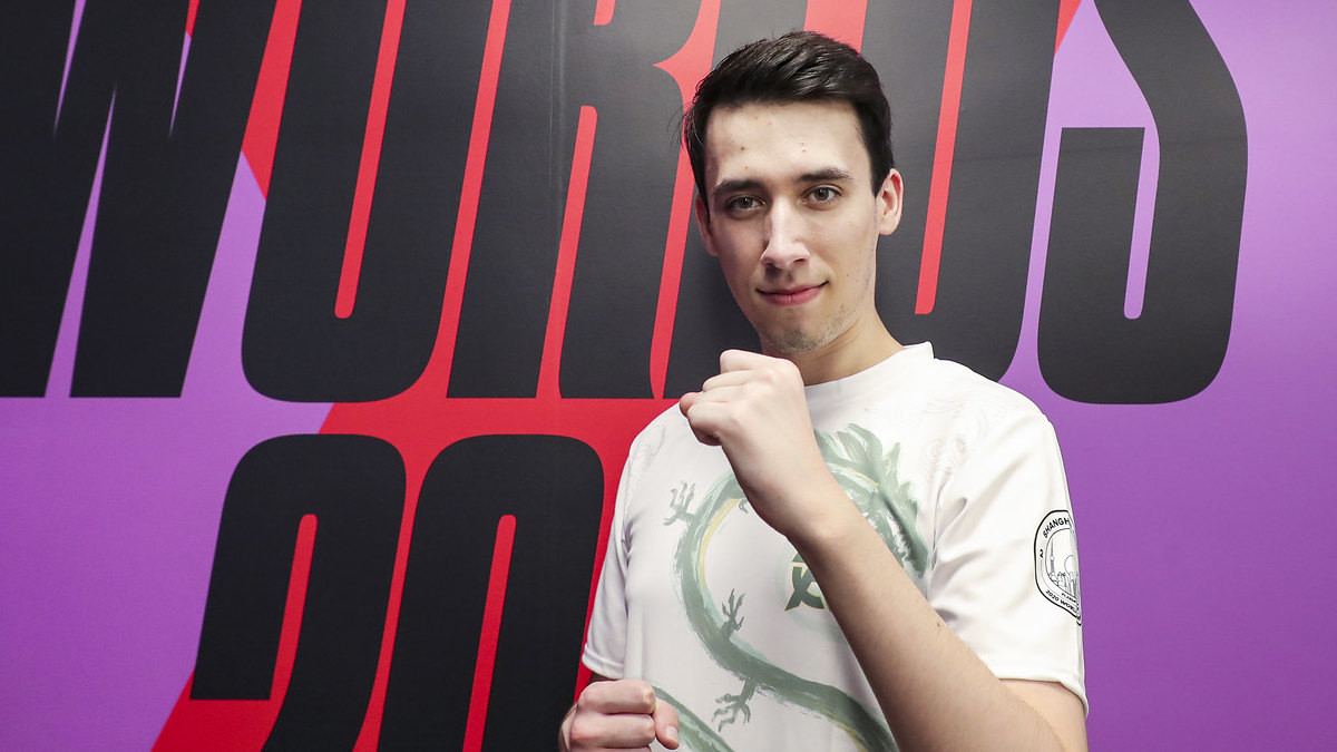 LoL: PowerOfEvil será o novo mid laner da TSM de acordo com jornalista