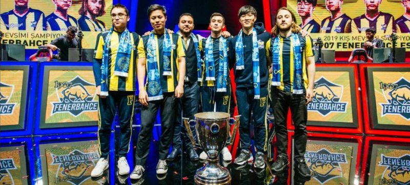 1907 fenerbahçe - LoL