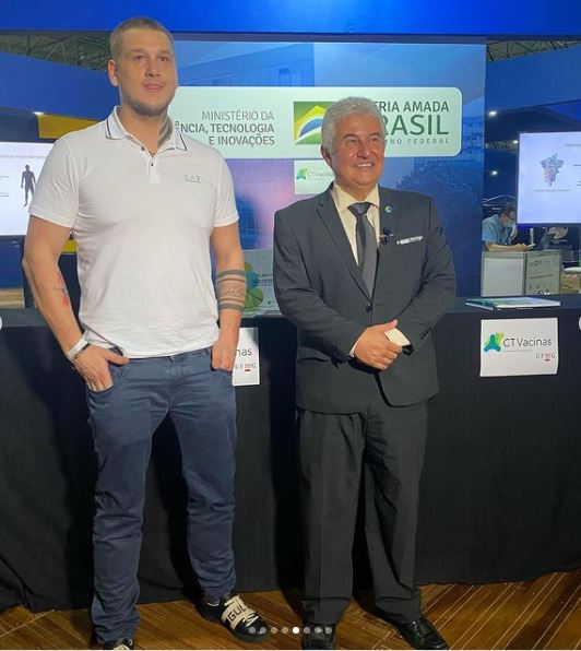 CS:GO: zeus, ex-Na`Vi, participa de encontro com membro do governo em Brasília