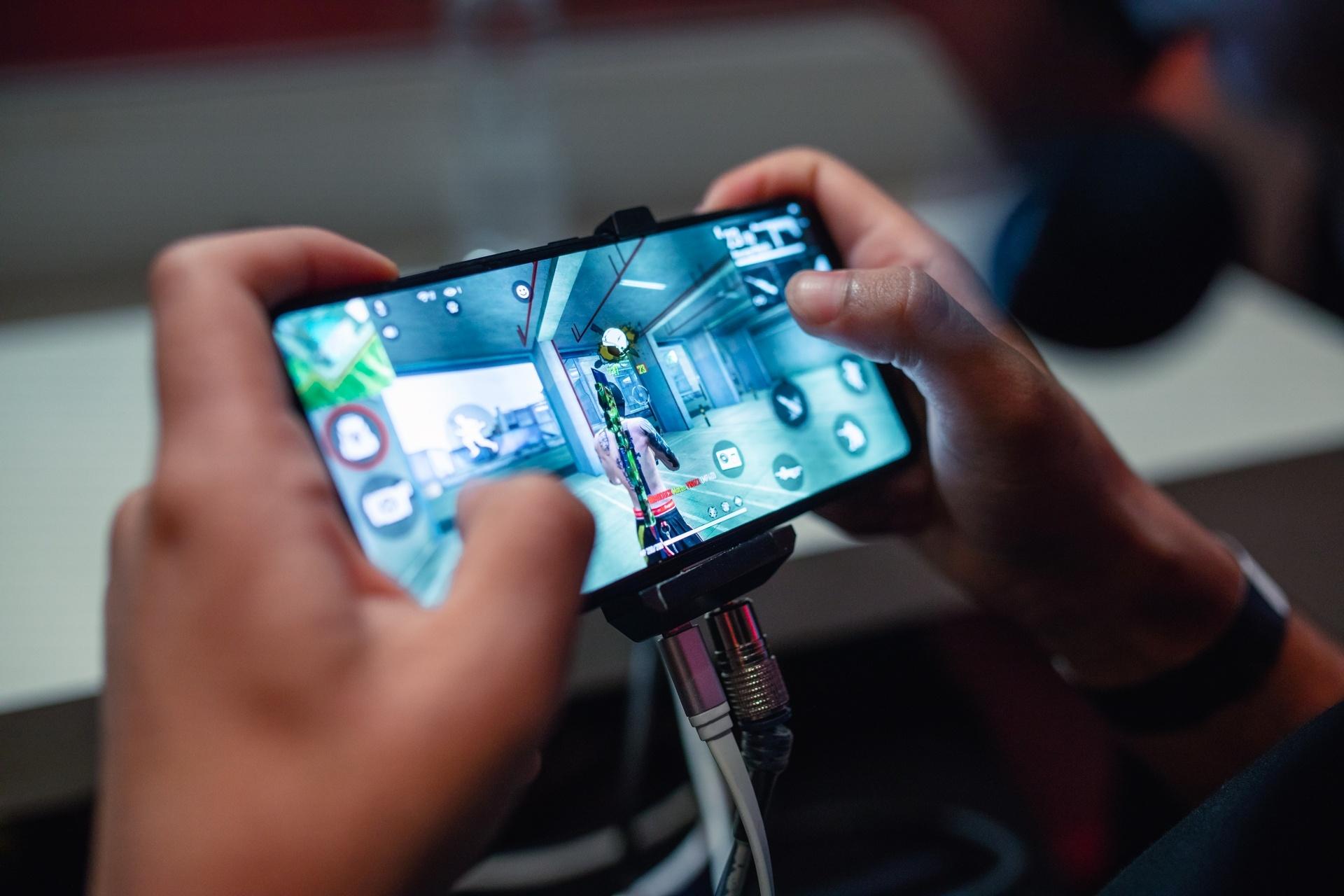 Free Fire e Among Us são os jogos mobile mais baixados de 2020