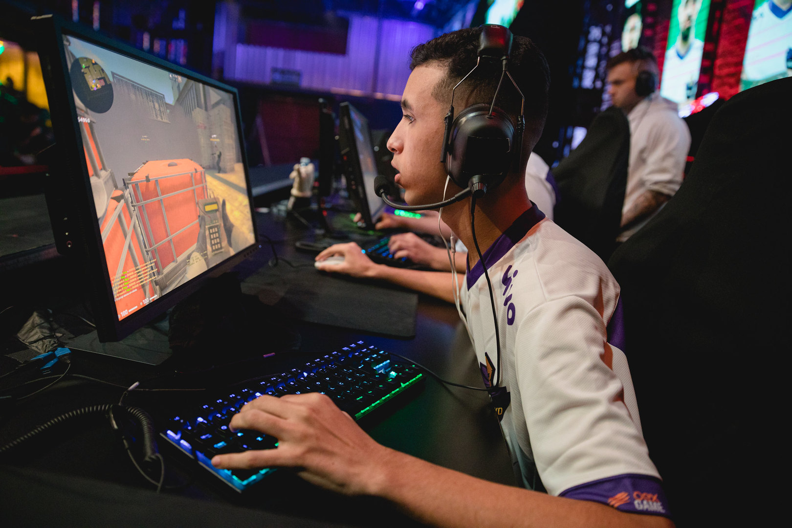 CS:GO: Imperial move piriajr ao banco de reservas por suspeita de VAC ban