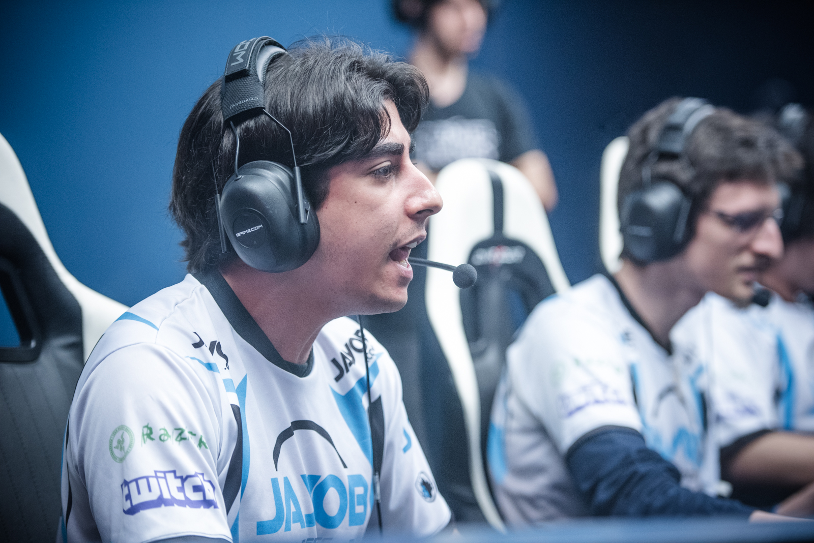 LoL: Baiano lembra quando morou em container e diz “essa época foi de f****”