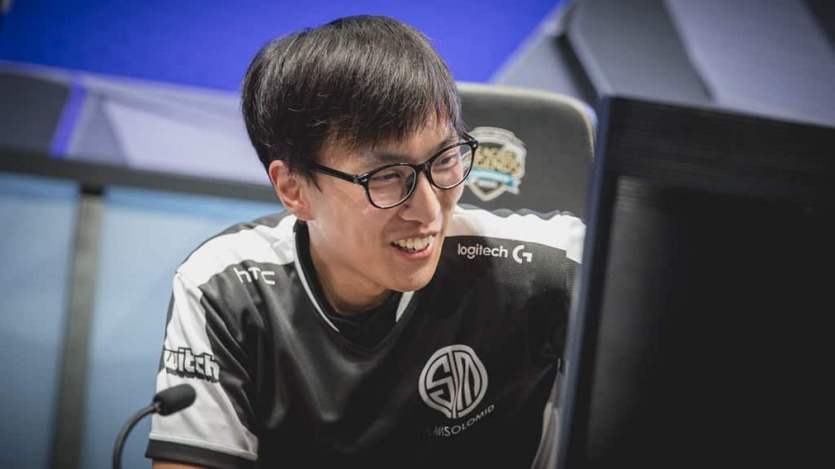 LoL: Doublelift tem todas suas contas banidas temporariamente