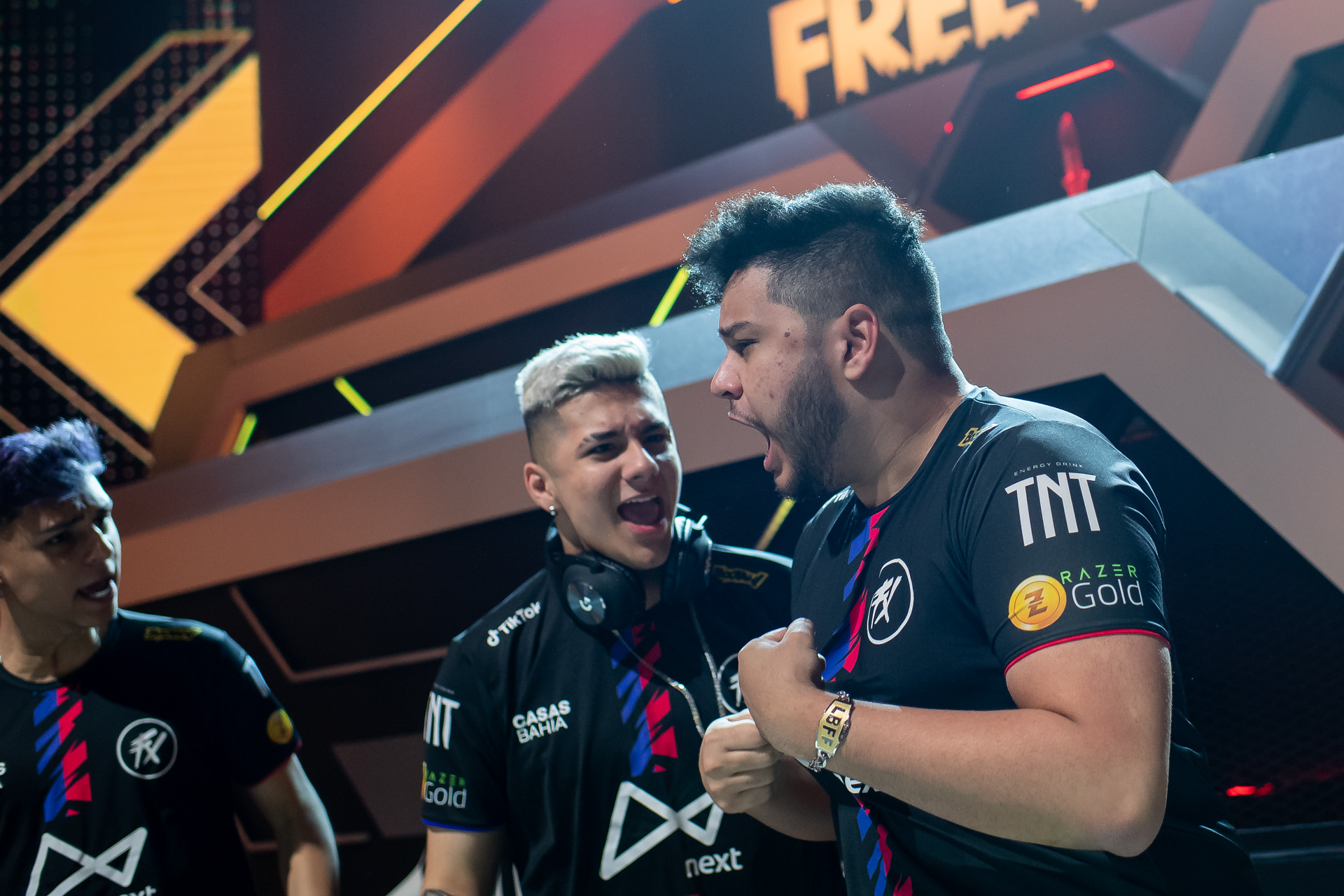 LBFF 6: Com 95 pontos, Fluxo domina 15° rodada