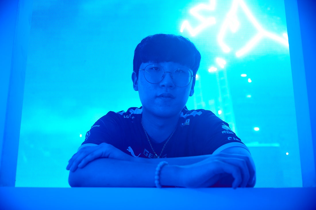 Worlds 2021: Ruler comemora vitória e manda recado para CoreJJ: “Vou amassar na próxima”