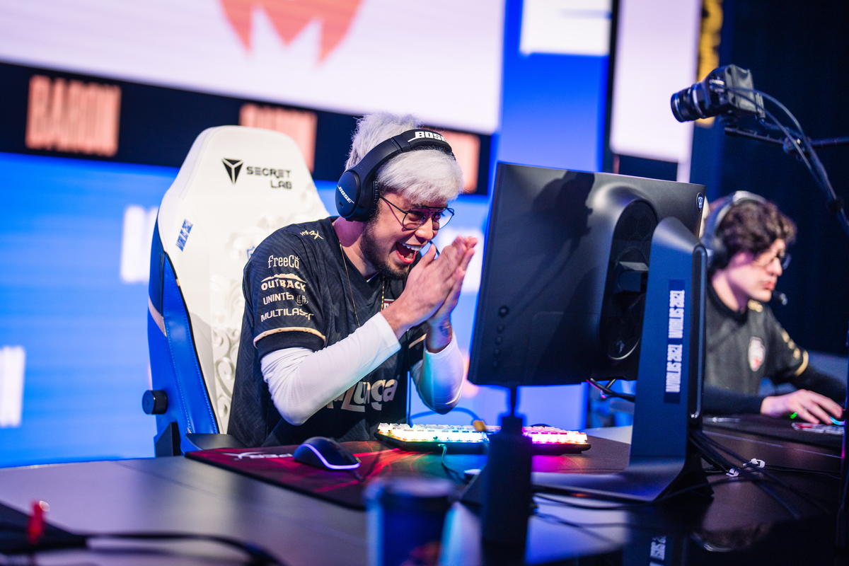 Worlds 2021: Participação da RED gerou o maior engajamento brasileiro na história dos mundiais