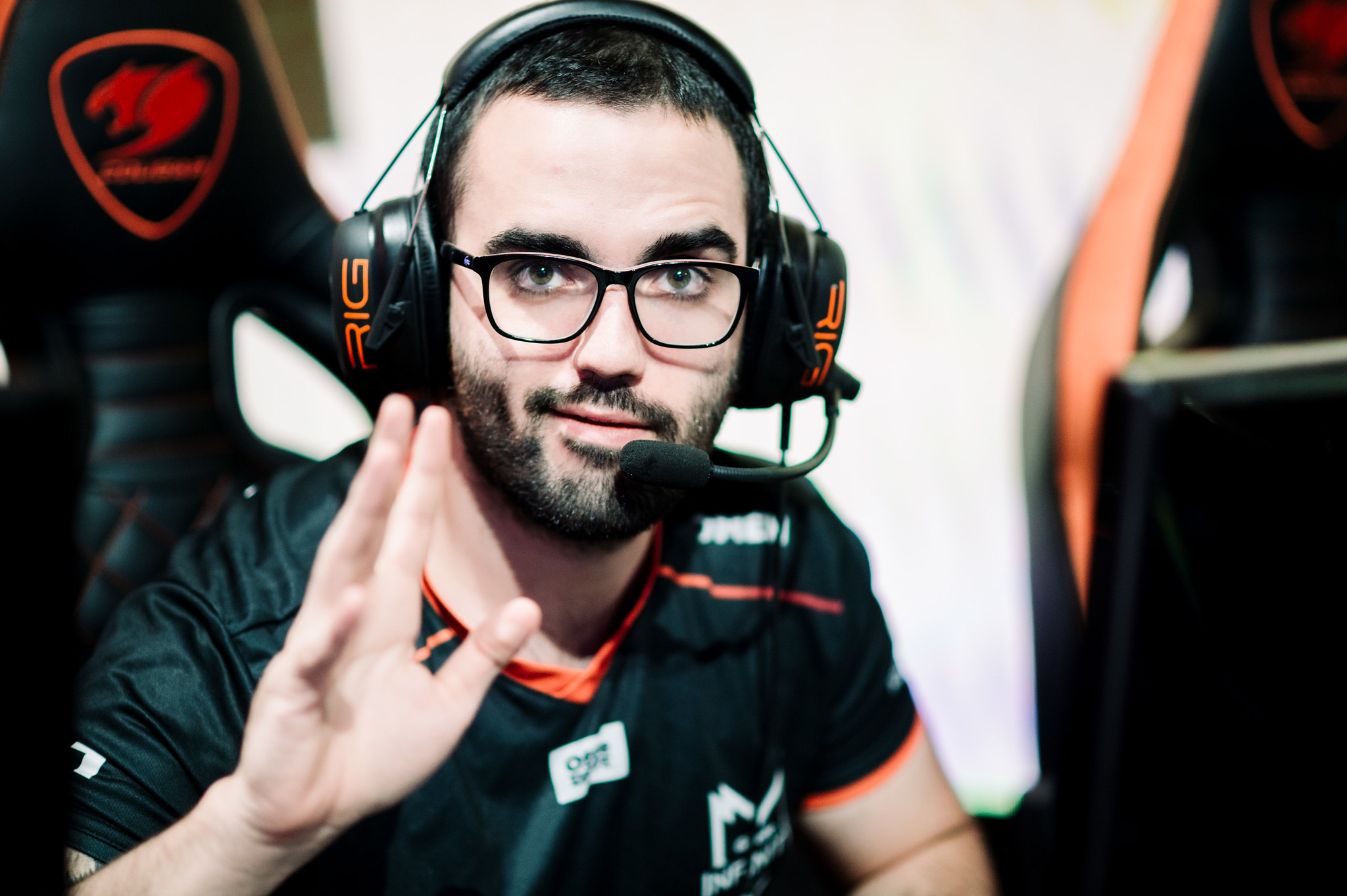 Worlds 2021: “Não tem chance contra a gente”, diz Whitelotus sobre a RED