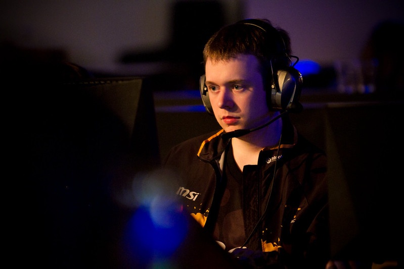 LoL: Mellisan; campeão mundial, doutor de matemática e humilde agricultor