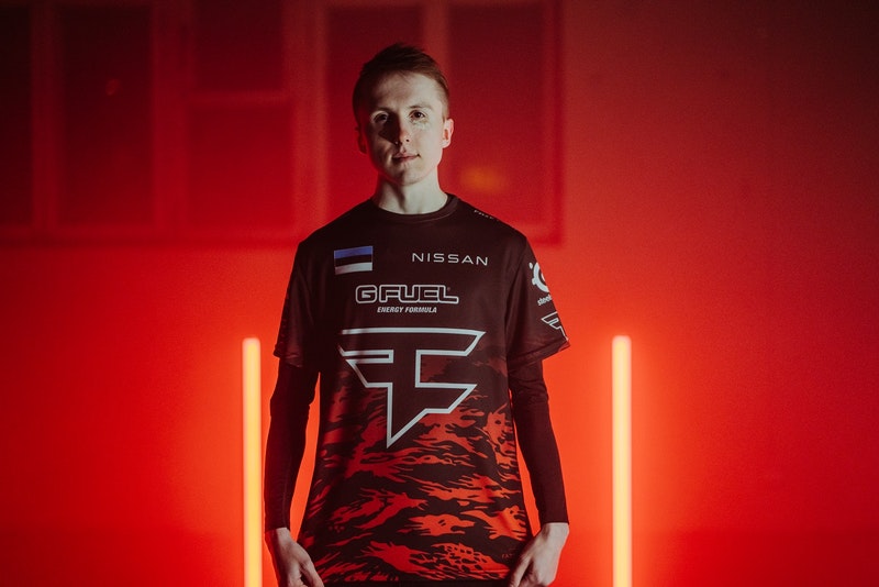 CS:GO: FaZe anuncia a contratação de ropz